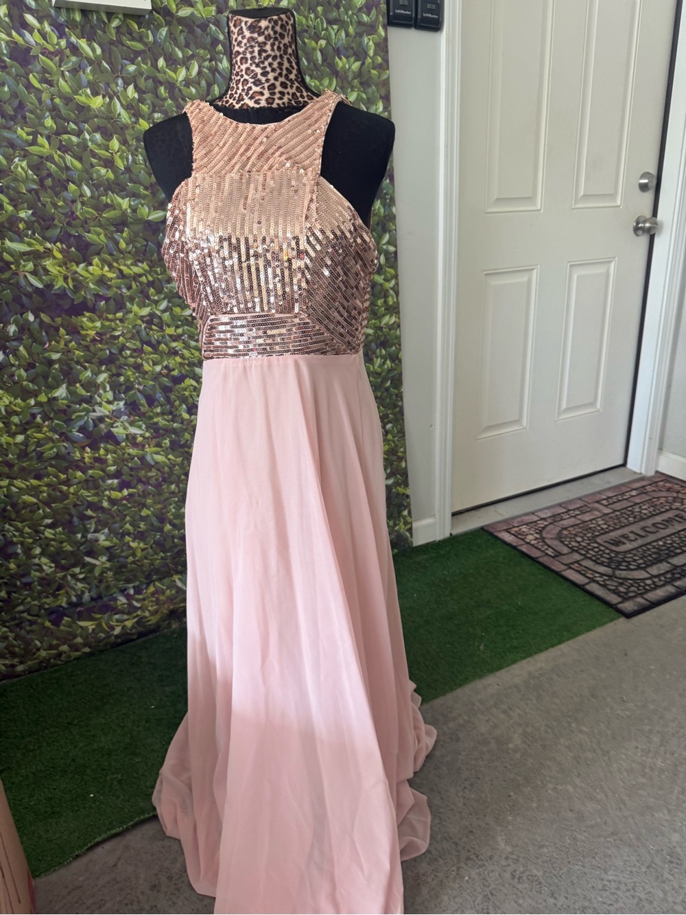Women's Sequin Bodice Pink Evening Gown104